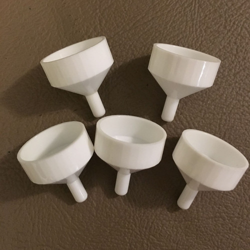 Small white plastic - small,
